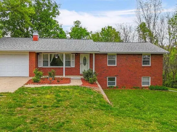 3205 Pioneer Dr #A, Columbia, MO 65202