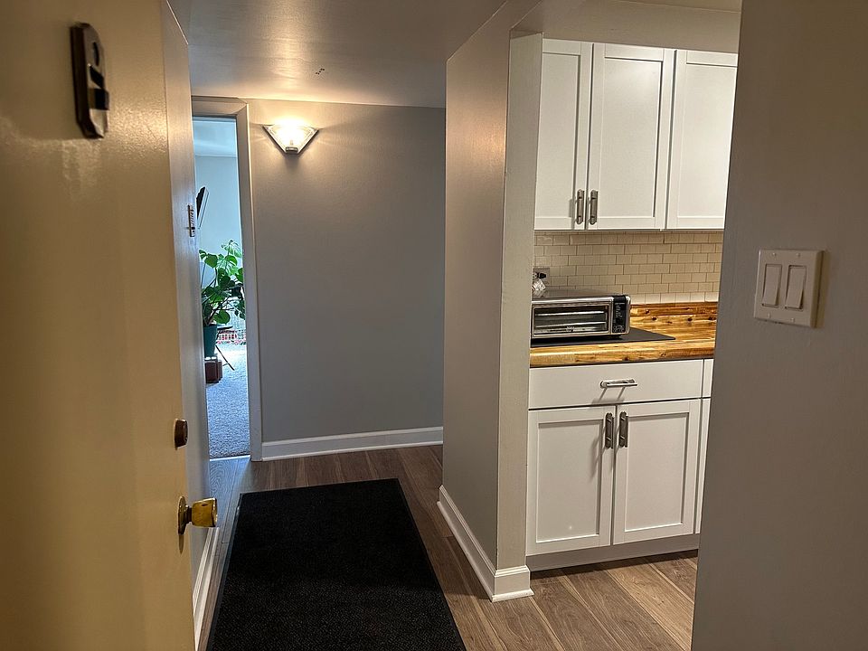 1A Kingery Quarter APT 103, Willowbrook, IL 60527 | Zillow