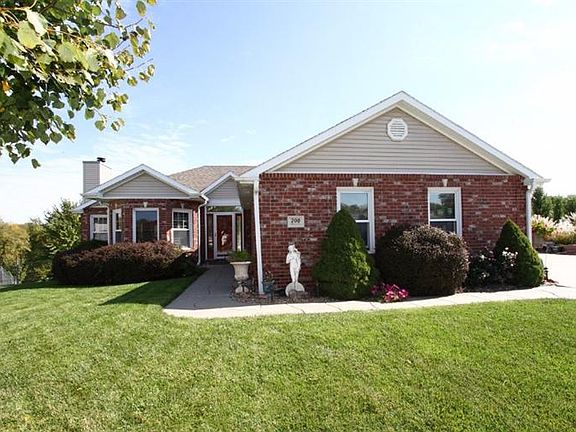 2nd image of 200 Wenzel Cir