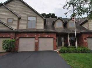 3210 Lightning Ct, New Lenox, IL 60451