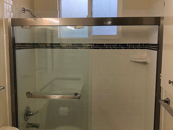 5th image of 620 Serramonte Blvd APT 3