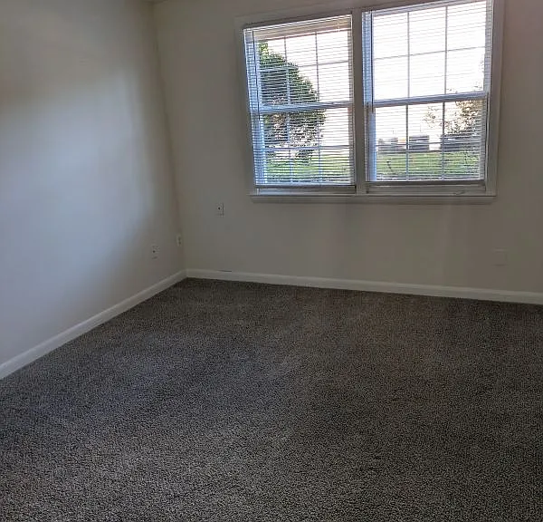 Aquahart Manor — Photo 37
