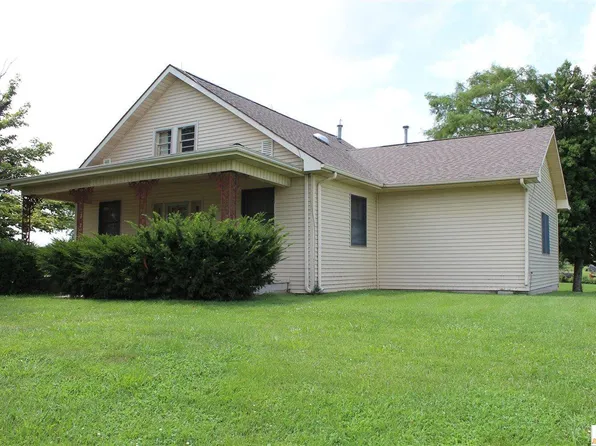 1304 S Dixie Hwy, Cave City, KY 42127