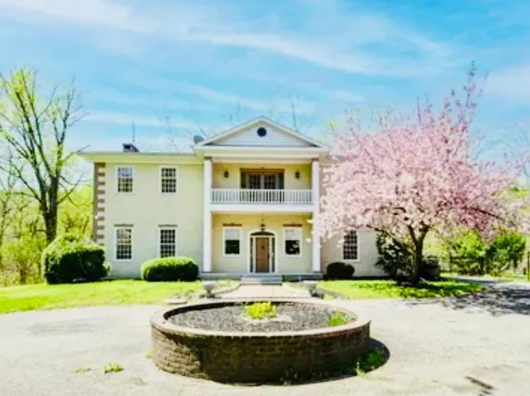 1 Harmony Ter, Phillipsburg, NJ 08865