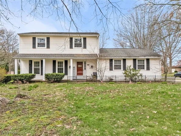 1635 Radcliff Ave NW, Massillon, OH 44646