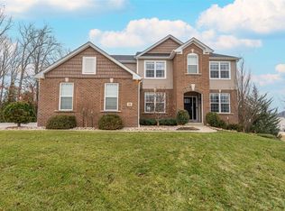 105 Woodspur Dr, Wentzville, MO 63385