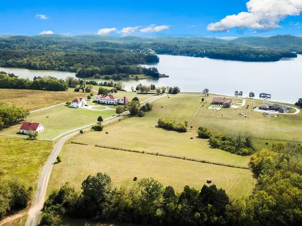 3405 Lowes Ferry Rd, Louisville, TN 37777