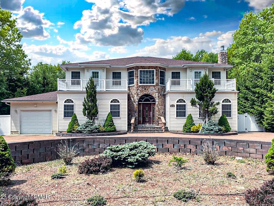 1st image of 31 Vista Dr