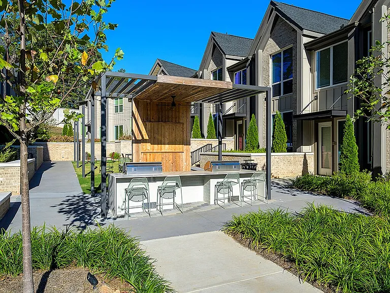 Wayfern Apartments — Photo 23