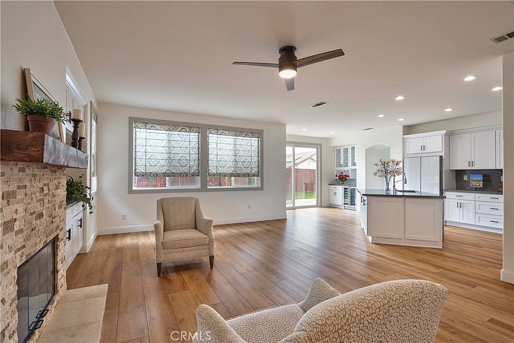 32469 Palacio St, Temecula, CA 92592 | MLS #SW25022794 | Zillow