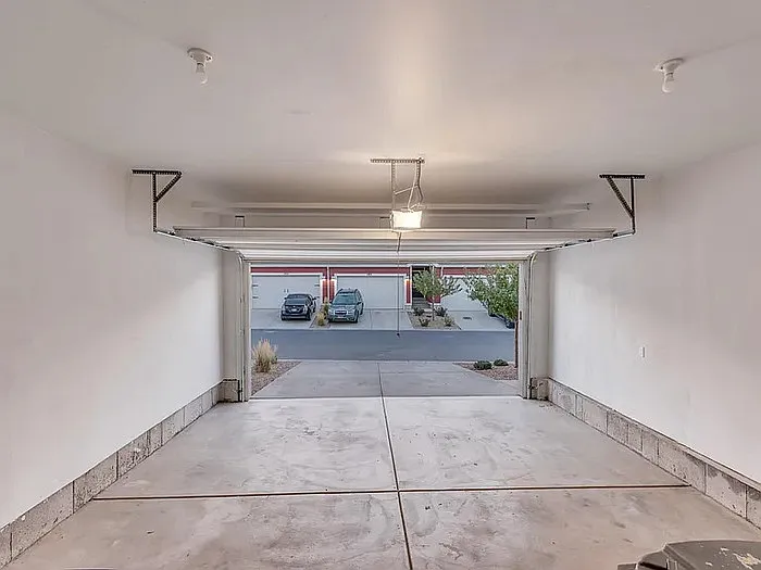 488 S Fox Chase Ln — Photo 12