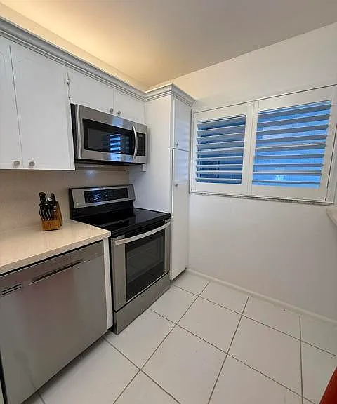 29 Yacht Club Dr #304 — Photo 9