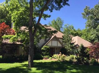 4819 Sunwood Dr, Toledo, OH 43623