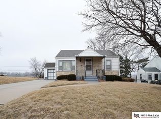 4060 F St, Omaha, NE 68107