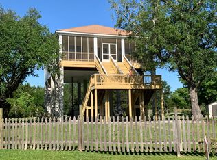 118 Pogo Rd, Bay Saint Louis, MS 39520