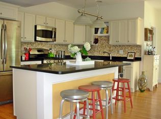 841 Lagrange St UNIT 6, Boston, MA 02132