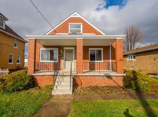 65 Palace Ave, Mc Kees Rocks, PA 15136