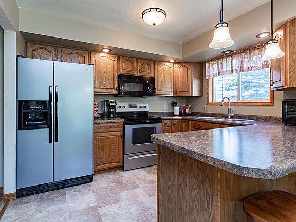 2nd image of 153375 Ambrosia Ln