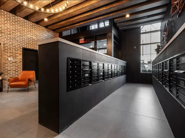 1856 Park Avenue image 6 of 22