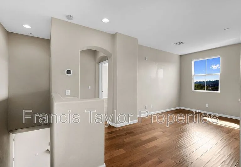 2621 Matera Ln — Photo 11