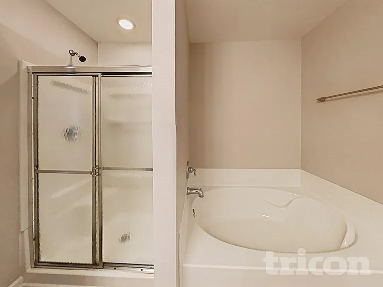 807 Chastain Ave — Photo 12