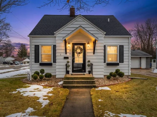1402 Dodge St, Kewaunee, WI 54216