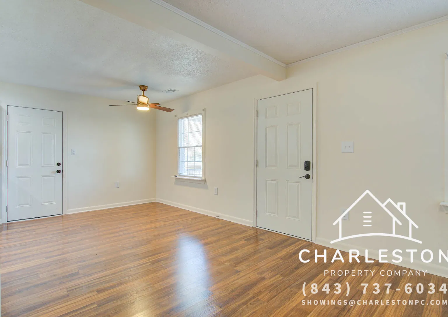 3 bed, 2.0 bath, 1104 sqft, $2,200 — Photo 2