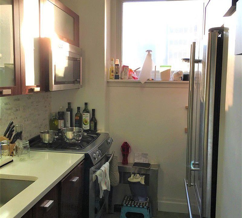 1st image of 211 E 46th St #23J