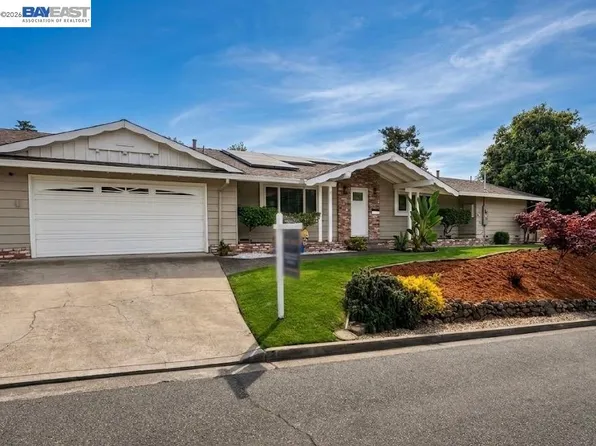 2617 Lancaster Rd, Hayward, CA 94542