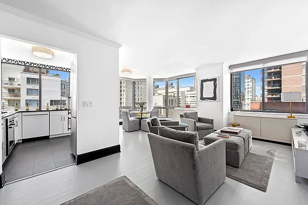 Sold by Compass | media 31