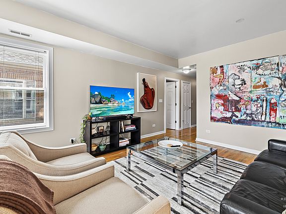 5th image of 6312 N Fairfield Ave APT 1A