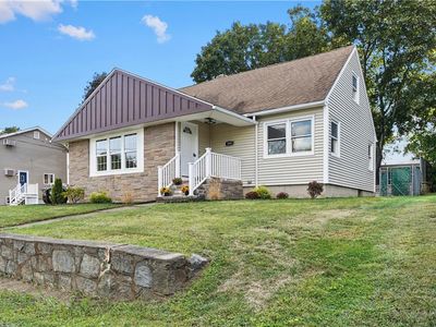 149 Yeoman Ave, Cranston, RI, 02920