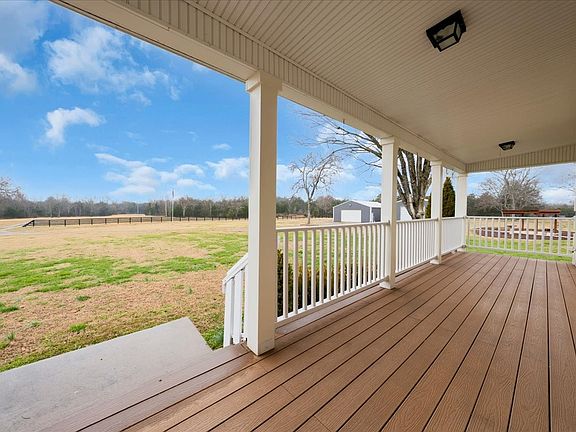 3rd image of 1798 Holly Grove Rd