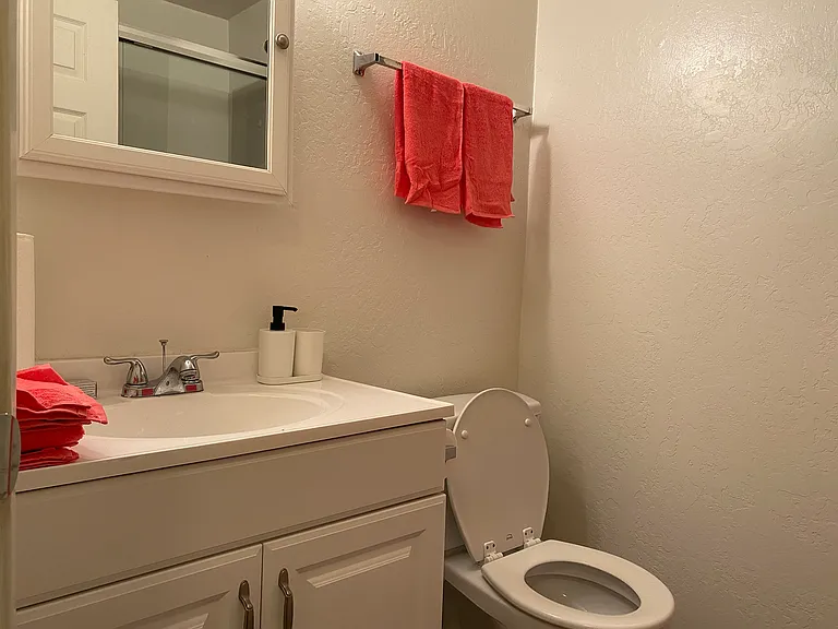 512 Citadel Dr — Photo 7