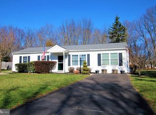 142 Cedar Dr, Doylestown, PA