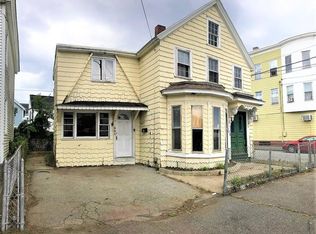 801 Central St, Lowell, MA 01852