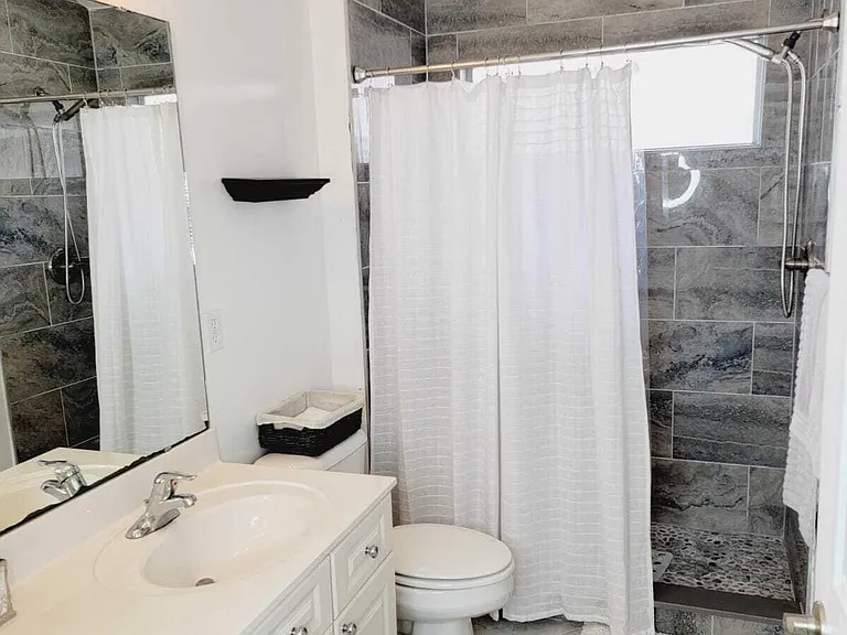 13752 Goodson Pl — Photo 12