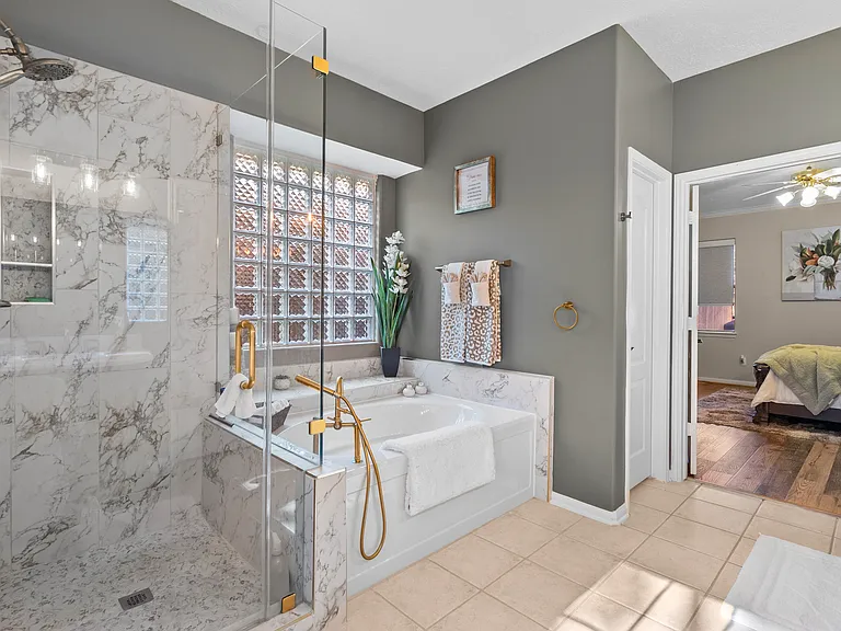 2368 Windy Cove Ct — Photo 25