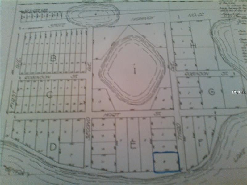 2nd image of Baldwin St
