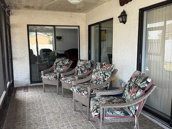 2001 Montego Ct, Oldsmar, FL 34677