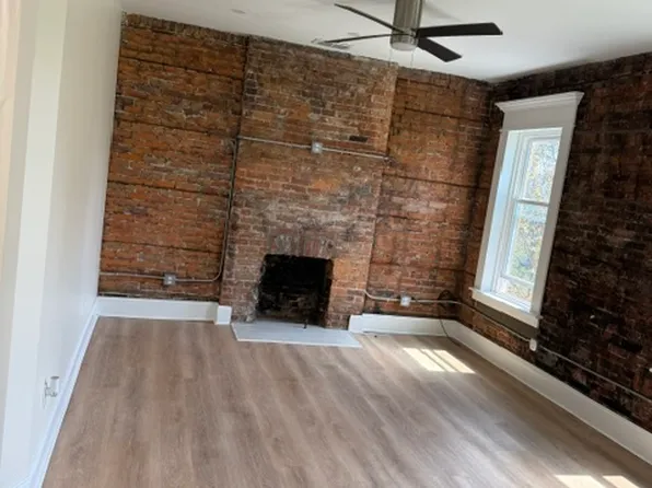 468 W Ferry St APT 3, Buffalo, NY 14213