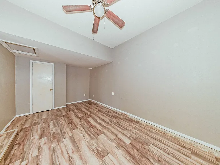 2610 NW Lindy Ave — Photo 15