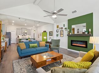 1935 Scare Crow, New Braunfels, TX 78130