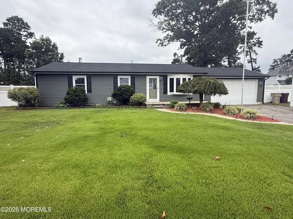523 Northern Blvd, Bayville, NJ 08721