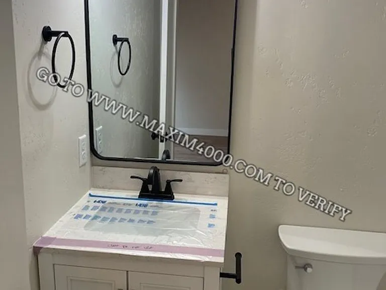 1444 Kennedy Ave #6 — Photo 11