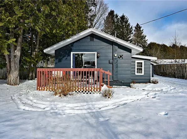 910 Grant Street, Spooner, WI 54801