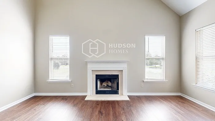 1008 Washington Ct — Photo 8