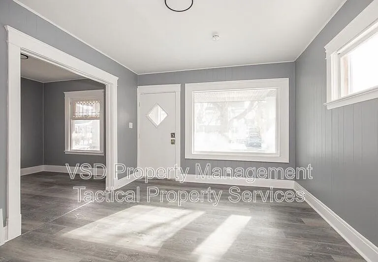 11429 Lardet Ave #DOWN — Photo 7