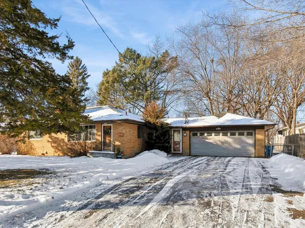 10004 Wentworth Ave S, Bloomington, MN 55420