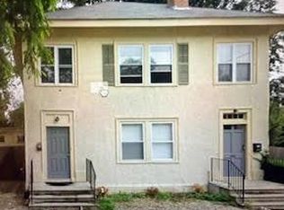 76 Elton St, Providence, RI 02906